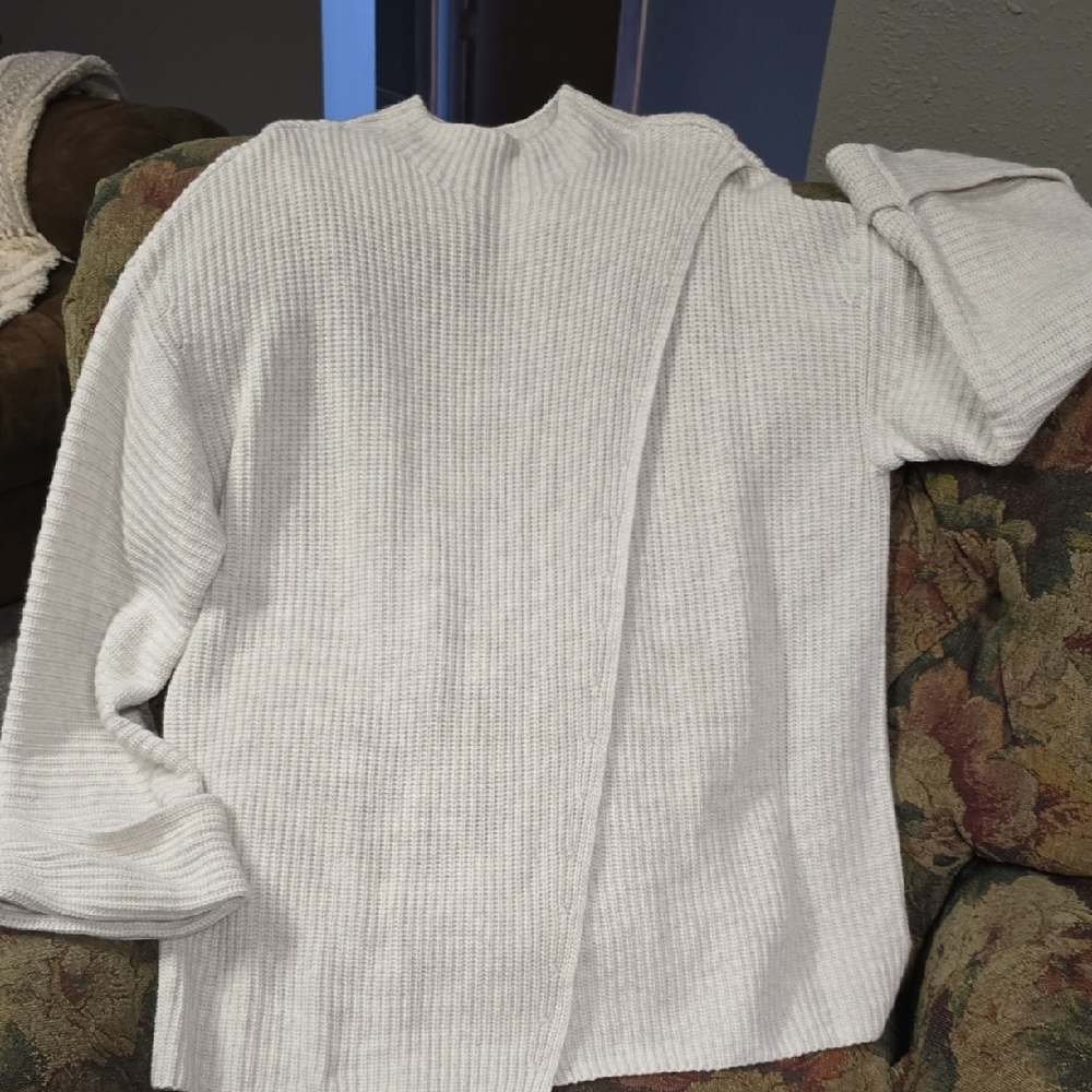 Athleta Cream Ribbed Knit Sweater